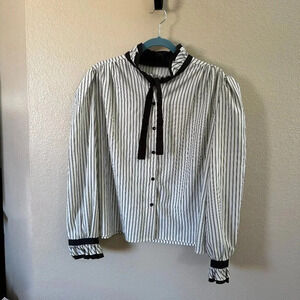 Women's‎ Blouse